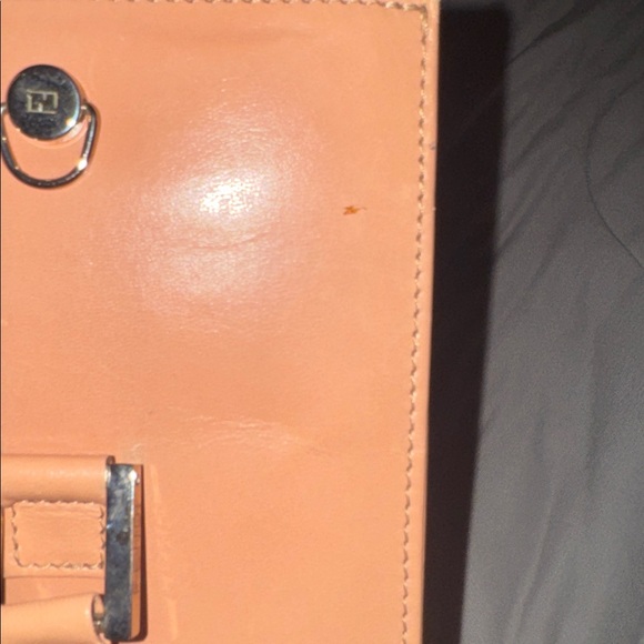 Fendi Tan Leather Bag with optional shoulder strap, silver hardware GUC - Picture 13 of 14